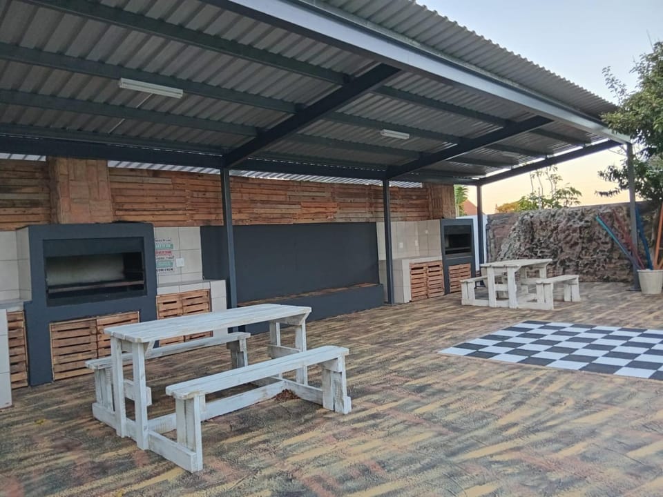 Foundation Stones Lodge Summerstrand Bed and Breakfast in Port Elizabeth