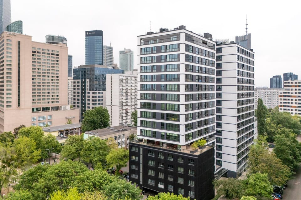 Prestige Skyview Residence Apartment in Warsaw