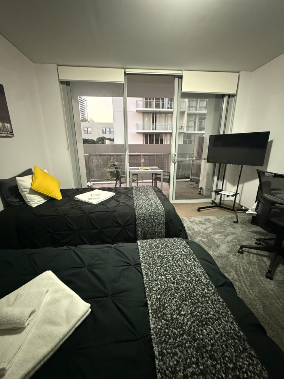 Cozy Private Room With Bathroom Right In Wollongong Vacation rental in Wollongong