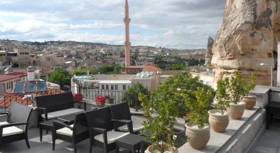 Property building, Patio, Day, Natural landscape, View (from property/room), Balcony/Terrace, Seating area, City view, Mountain view, Internal: Not applicable to any particular room