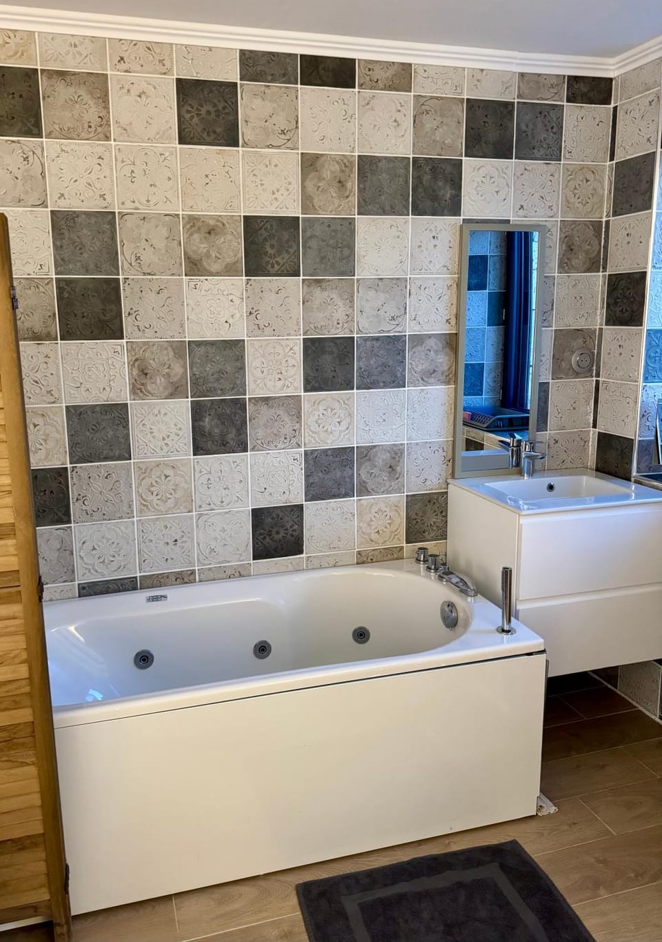 Hot Tub, Bathroom, Bath