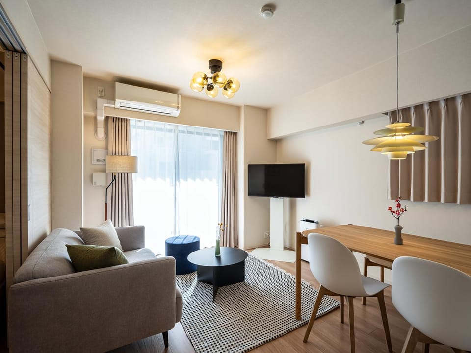 TV and multimedia, Living room, Dining area