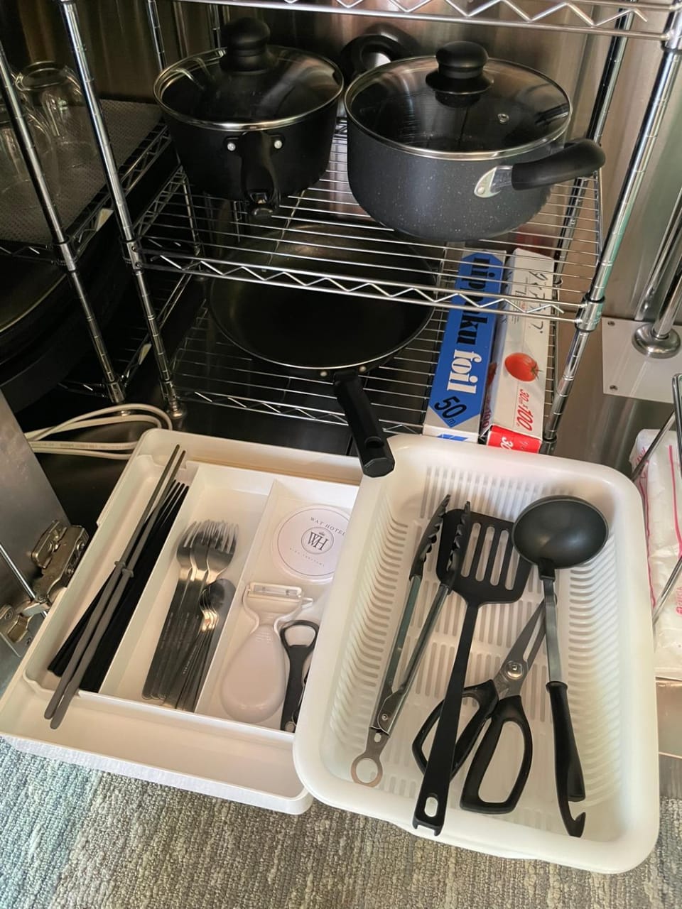 Kitchen or kitchenette
