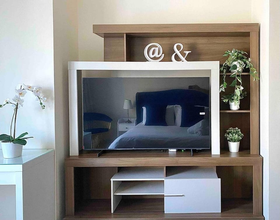 Cozy Studio Dubai Marina by beach & Metro Z1503 Apartment in Dubai
