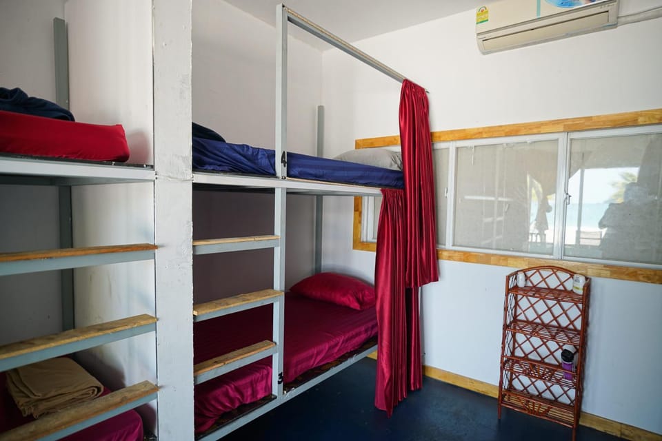 bunk bed