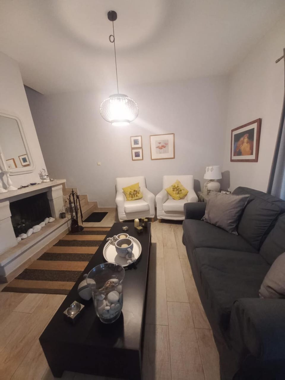Seating area