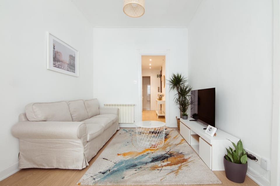 Communal lounge/ TV room, TV and multimedia, Living room, Seating area
