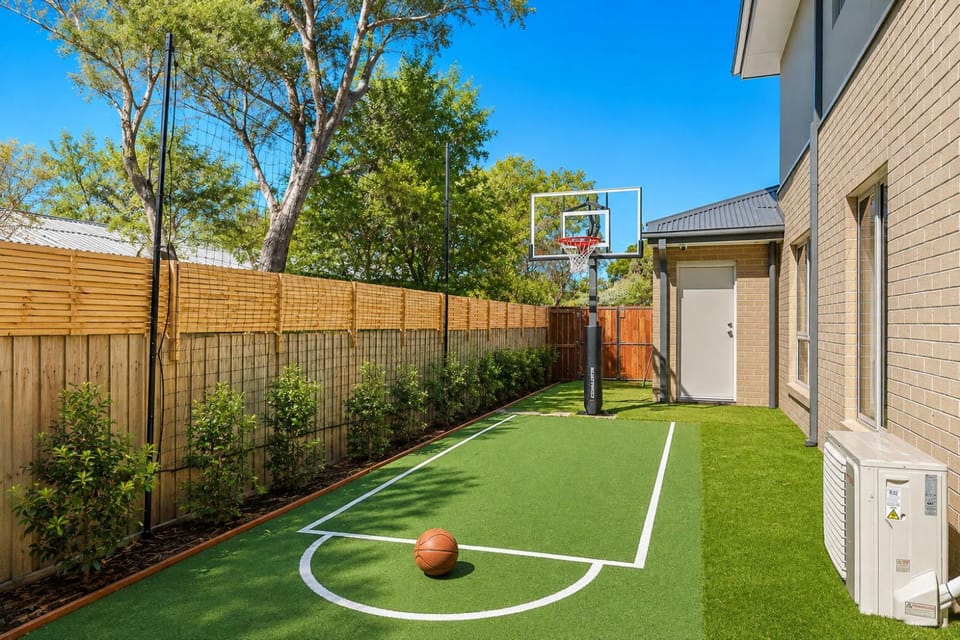 Garden, Sports