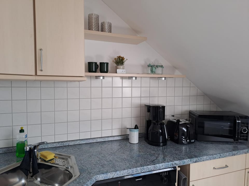 Coffee/tea facilities, Kitchen or kitchenette, toaster