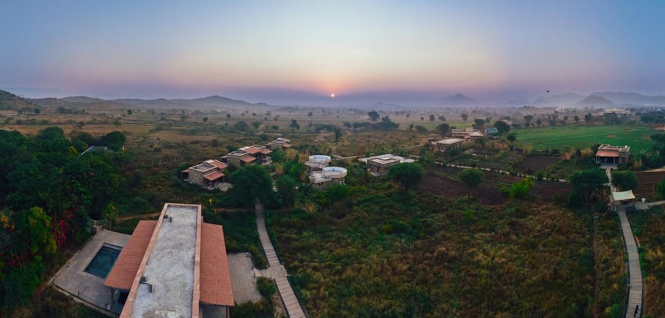 Property building, Natural landscape, Bird's eye view, Sunrise