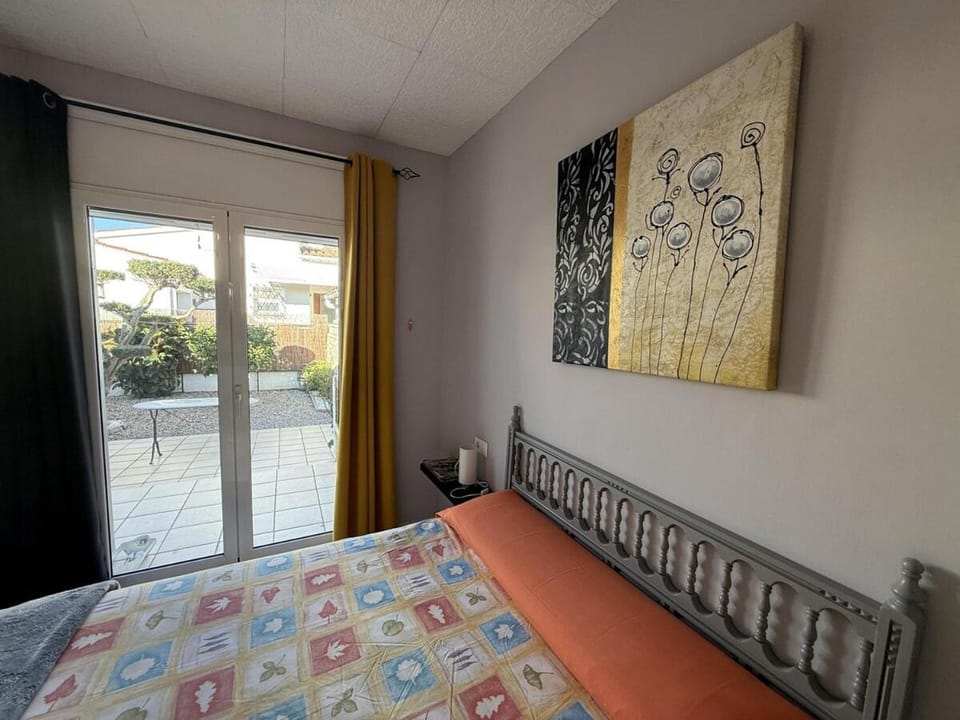 AwayDays - Casa con Piscina Villa in Alt Empordà