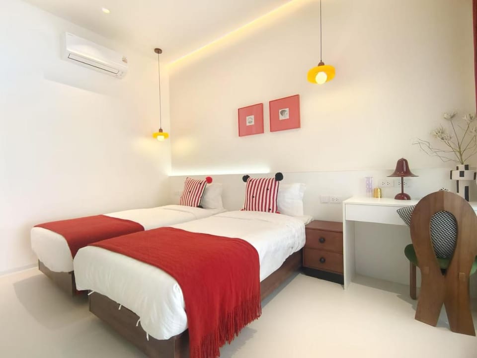 Happy House 芭提雅开心居 Villa in Pattaya City