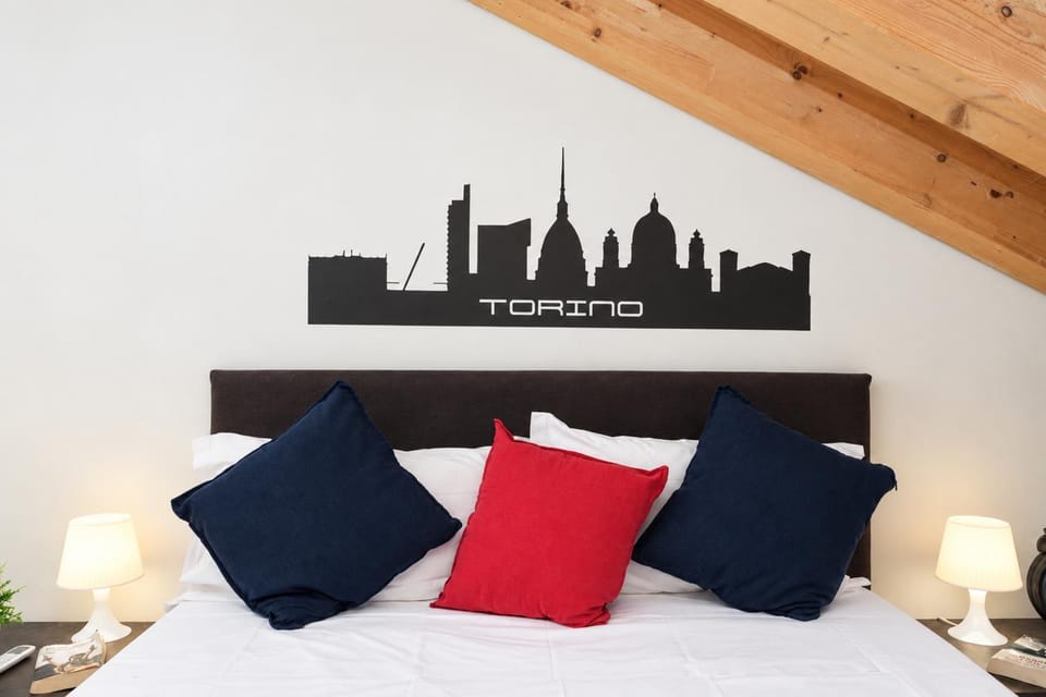 Coco Home-Chic Mansarda In the Heart of Turin Apartment in Turin