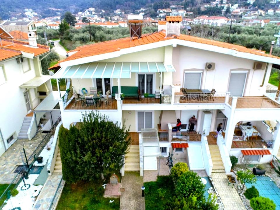 Property building, Neighbourhood, Natural landscape, Bird's eye view