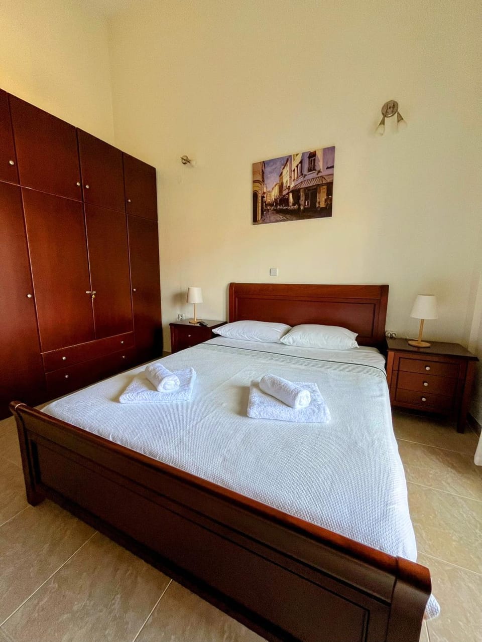 Bed, Photo of the whole room, Bedroom, towels, wardrobe