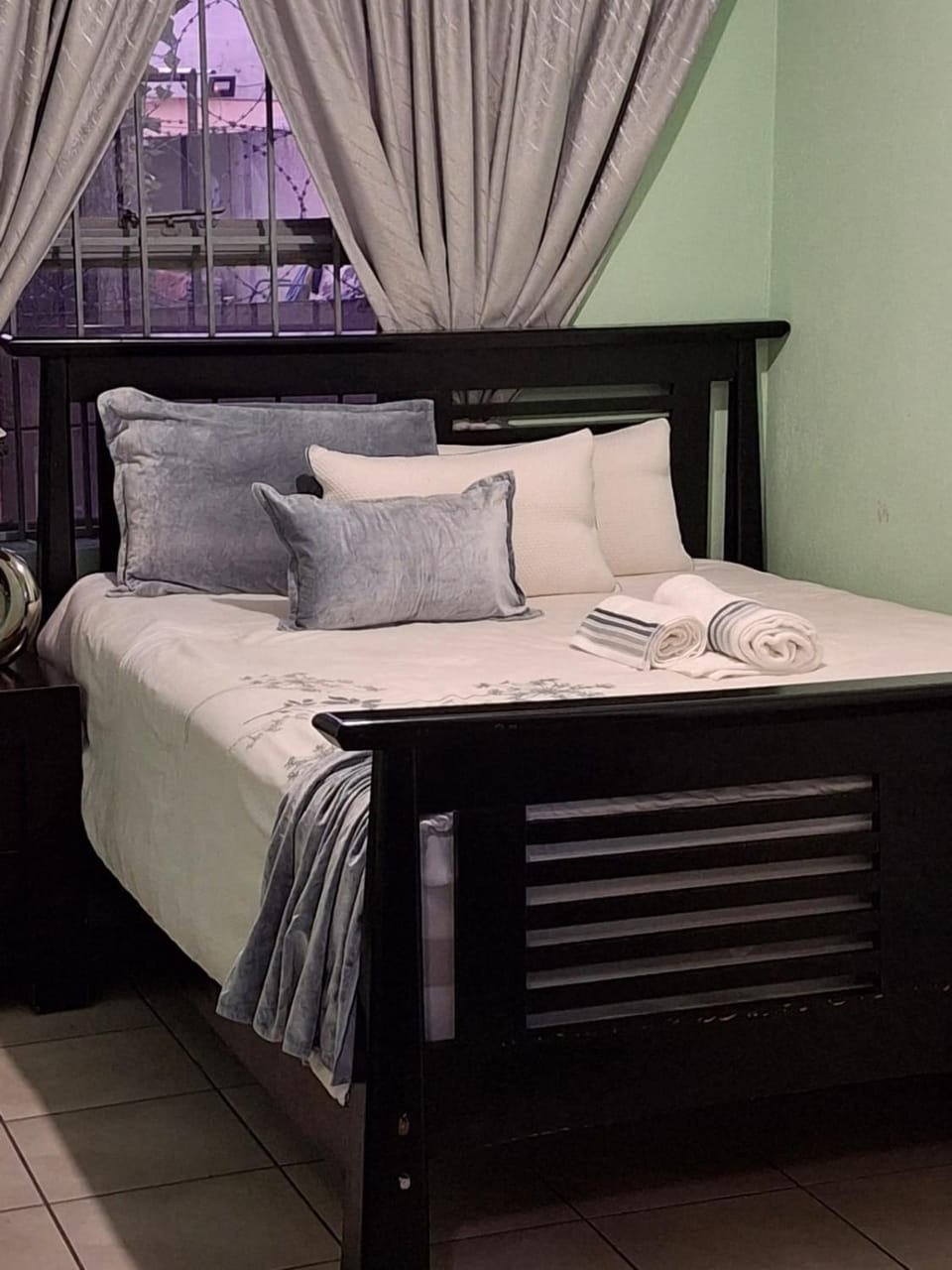 Theza's Place Bed and Breakfast in Gauteng