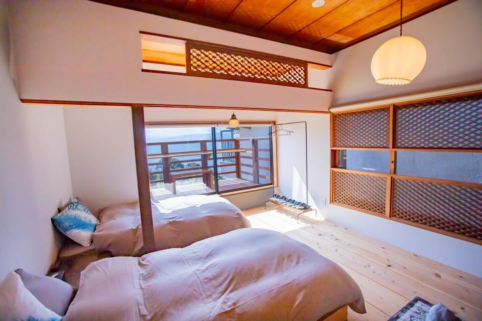 真鶴海の見える古民家風ジャパニーズルームapartment Hotel途乃中W2 Apartment in Kanagawa Prefecture