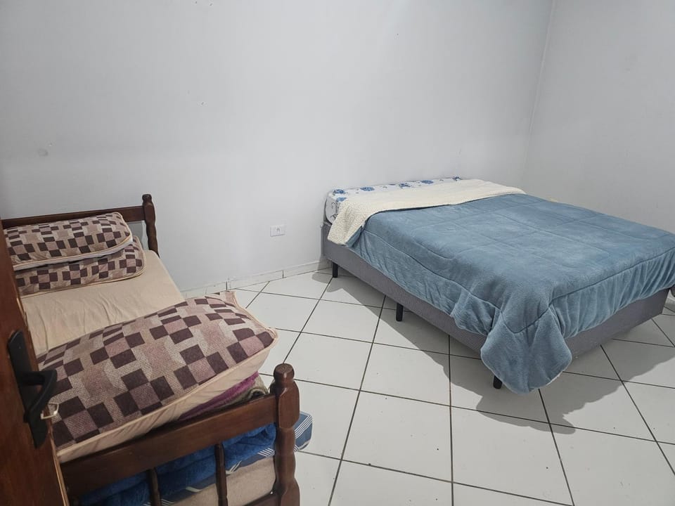 Apto em Itapecerica da Serra margens da rodovia Regis Bittencourt Villa in Cotia