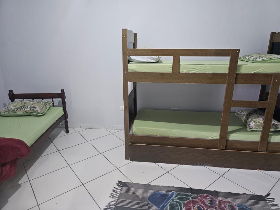 Apto em Itapecerica da Serra margens da rodovia Regis Bittencourt Villa in Cotia