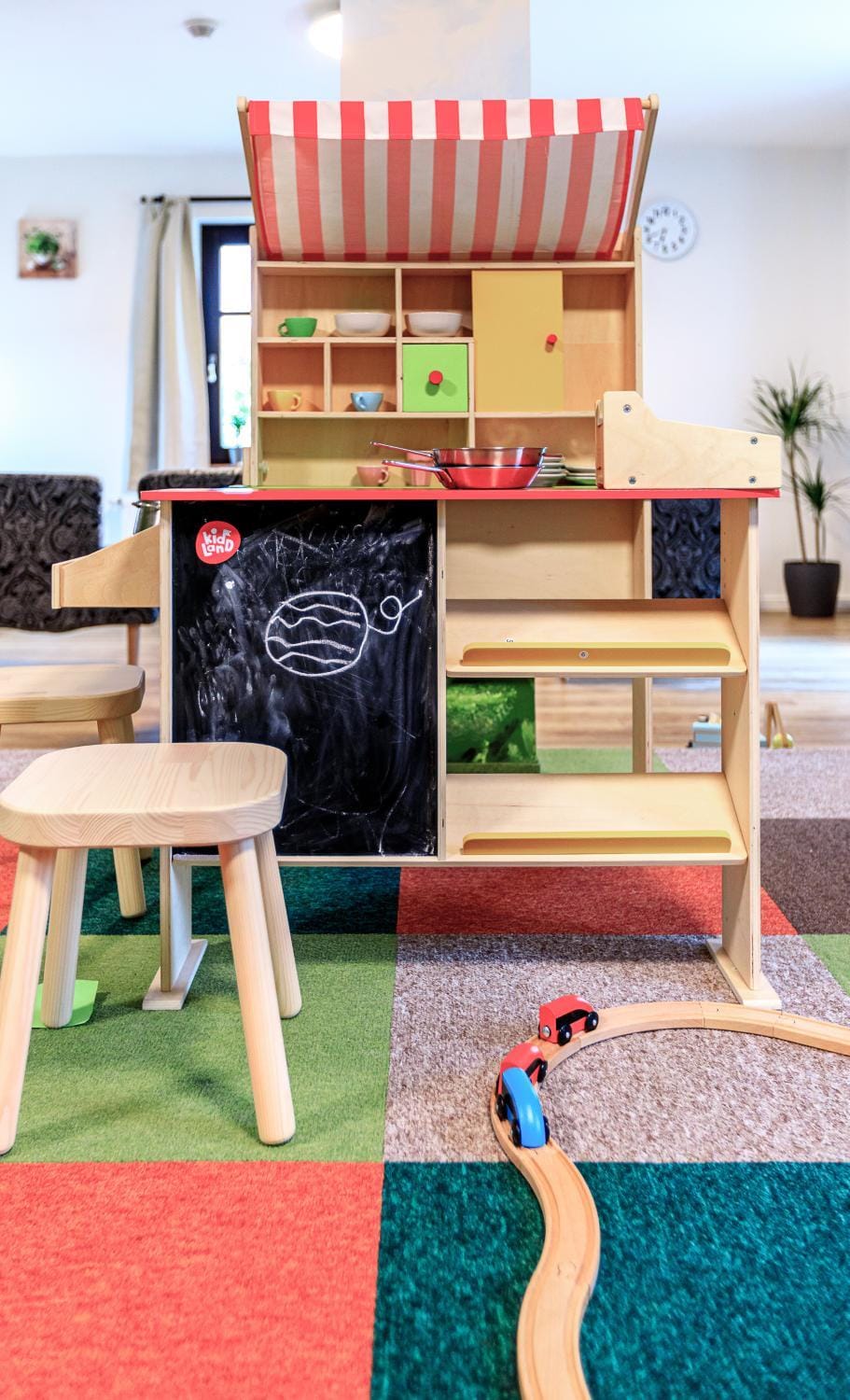 Game Room, Kids's club, children