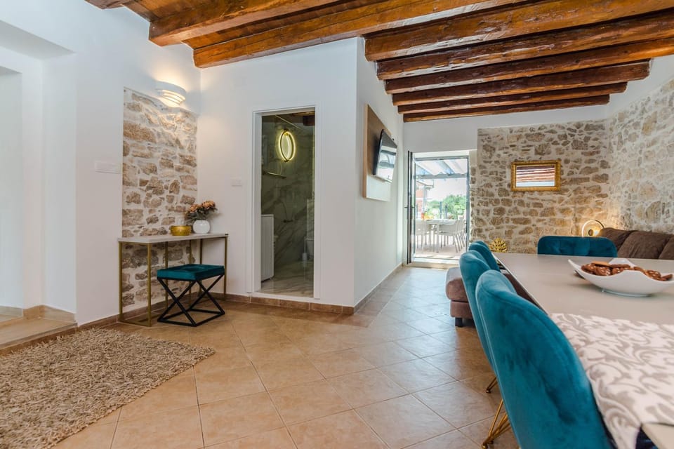 Old Zaton House in Zadar County