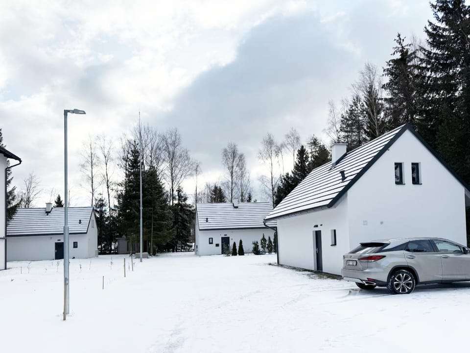 Property building, Winter