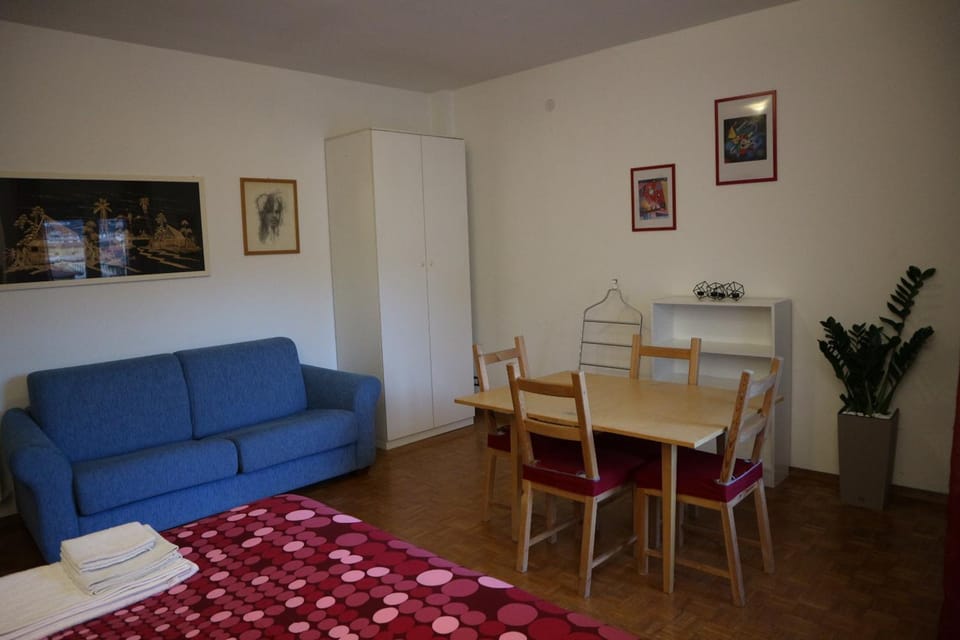 B&B Taramelli - garage per bici o 2 moto Bed and Breakfast in Trentino-South Tyrol