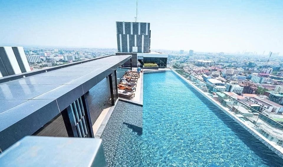 Sea View 2 Bed Room At Great Location Apartment in Pattaya City