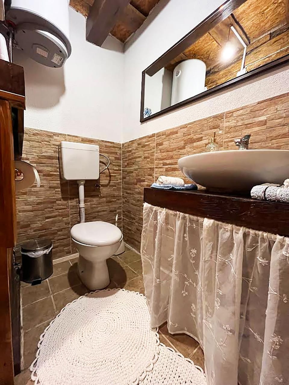 Toilet, Bathroom