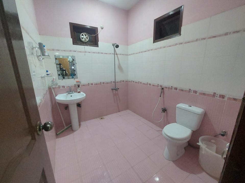 The Rooftop Haven Penthouse 2BR Gulistan E Joher BLK 14 Apartment in Karachi