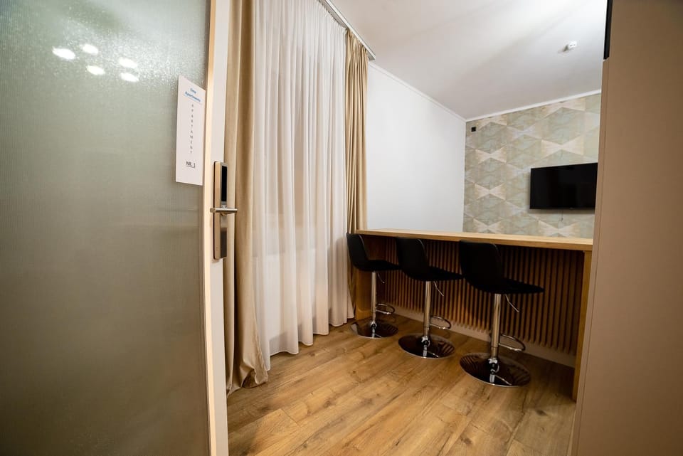 TV and multimedia, Dining area