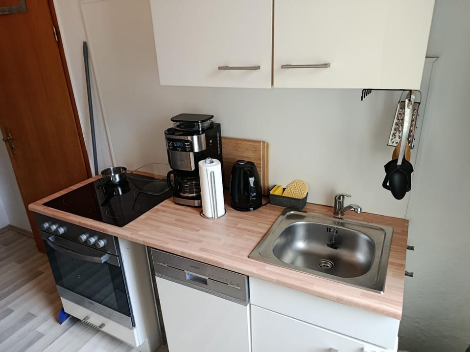 Ferienwohnung - Monteur Sleep 1 - max 6 Personen Apartment in Freiberg