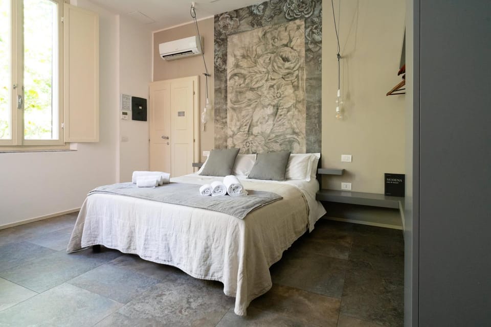 Vittorio Veneto 25 Bed and Breakfast in Modena
