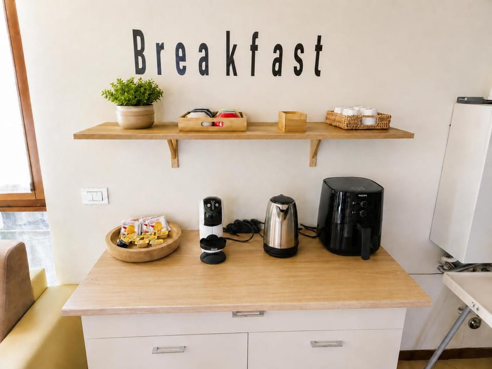 Breakfast, Breakfast