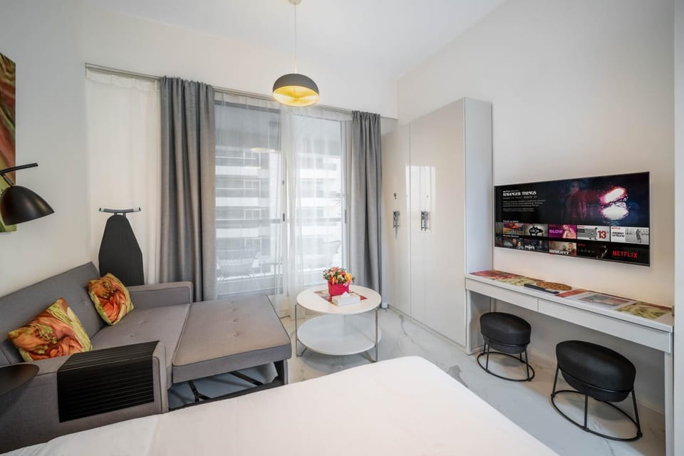 Elegant Marina Studio Escan Marina Tower Apartment in Dubai