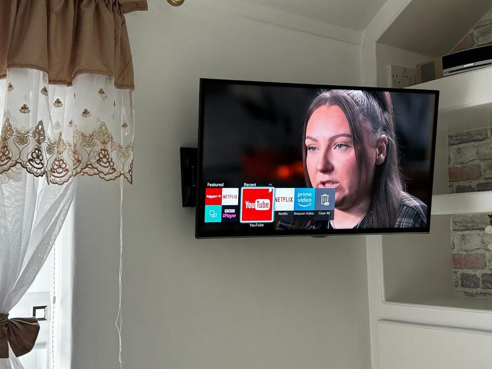 TV and multimedia, Bedroom