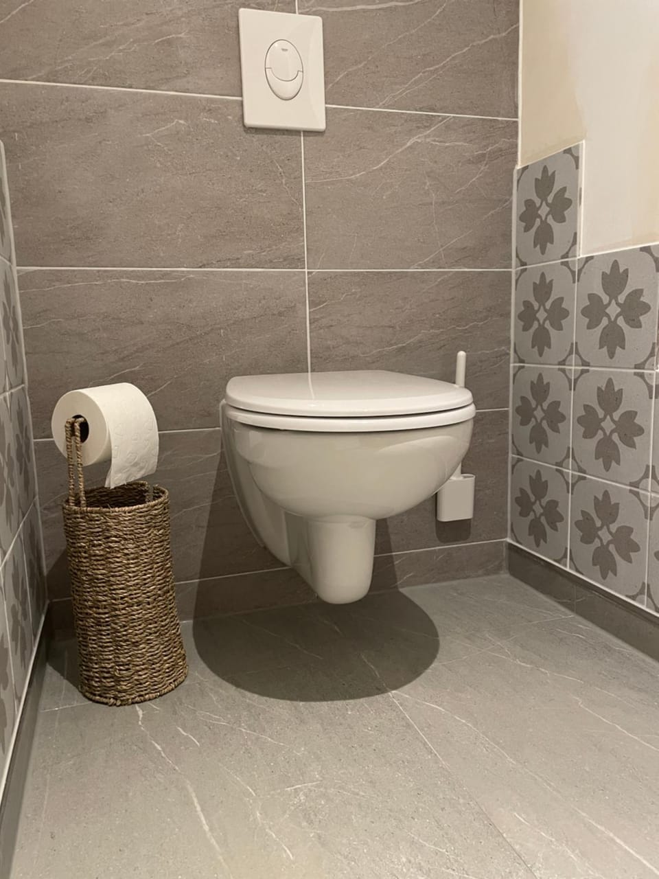 Toilet, Bathroom