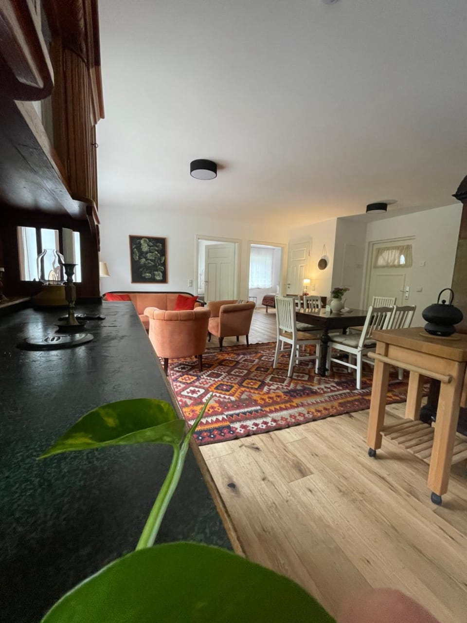 Living room, Dining area