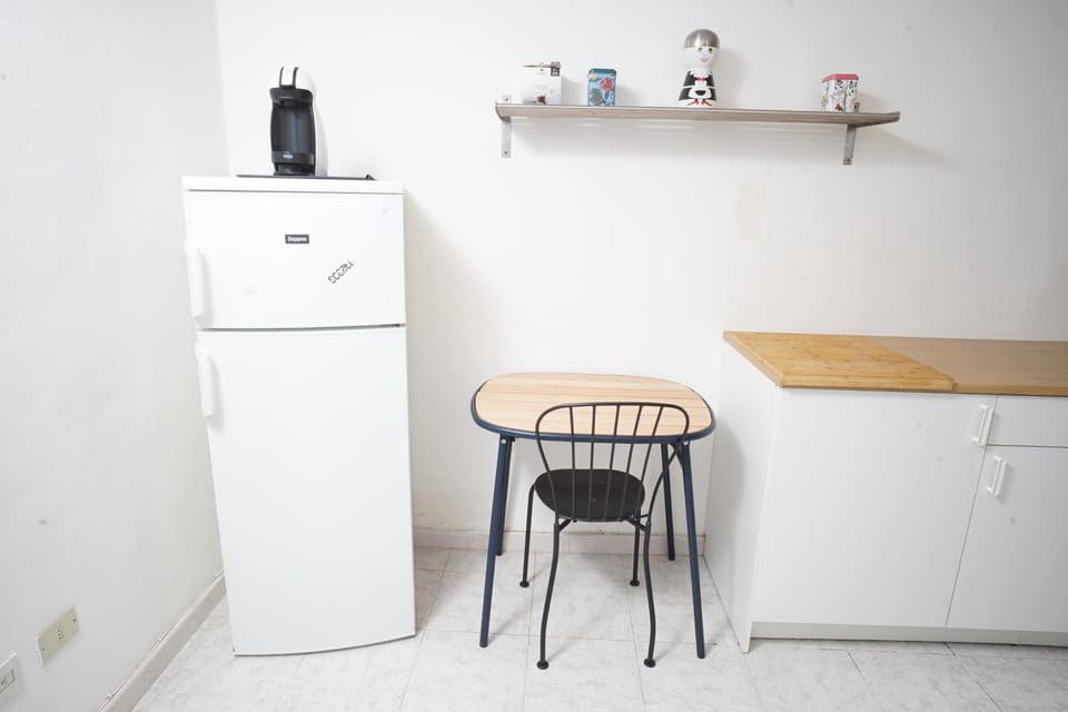 Coffee/tea facilities, Kitchen or kitchenette