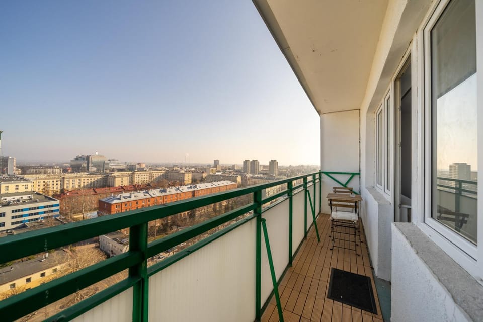 Property building, Day, View (from property/room), Balcony/Terrace, City view