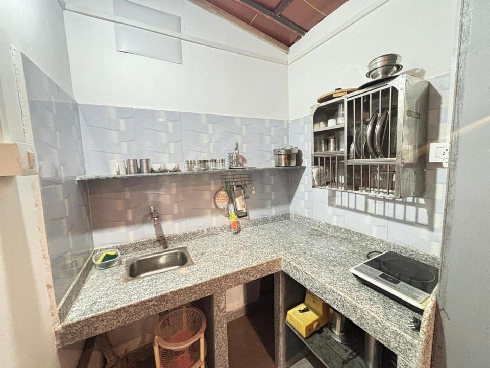 Studio Arambol Escape R-8 by Mukund Sadan Arambol Apartment in Mandrem