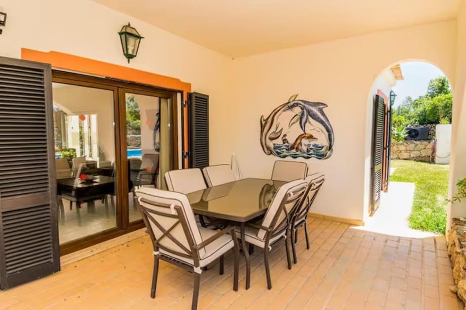 Garden, Dining area