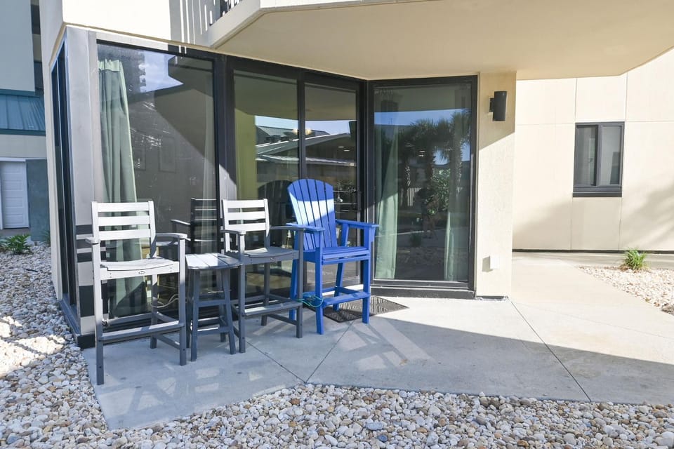 Property building, Patio, View (from property/room), Balcony/Terrace