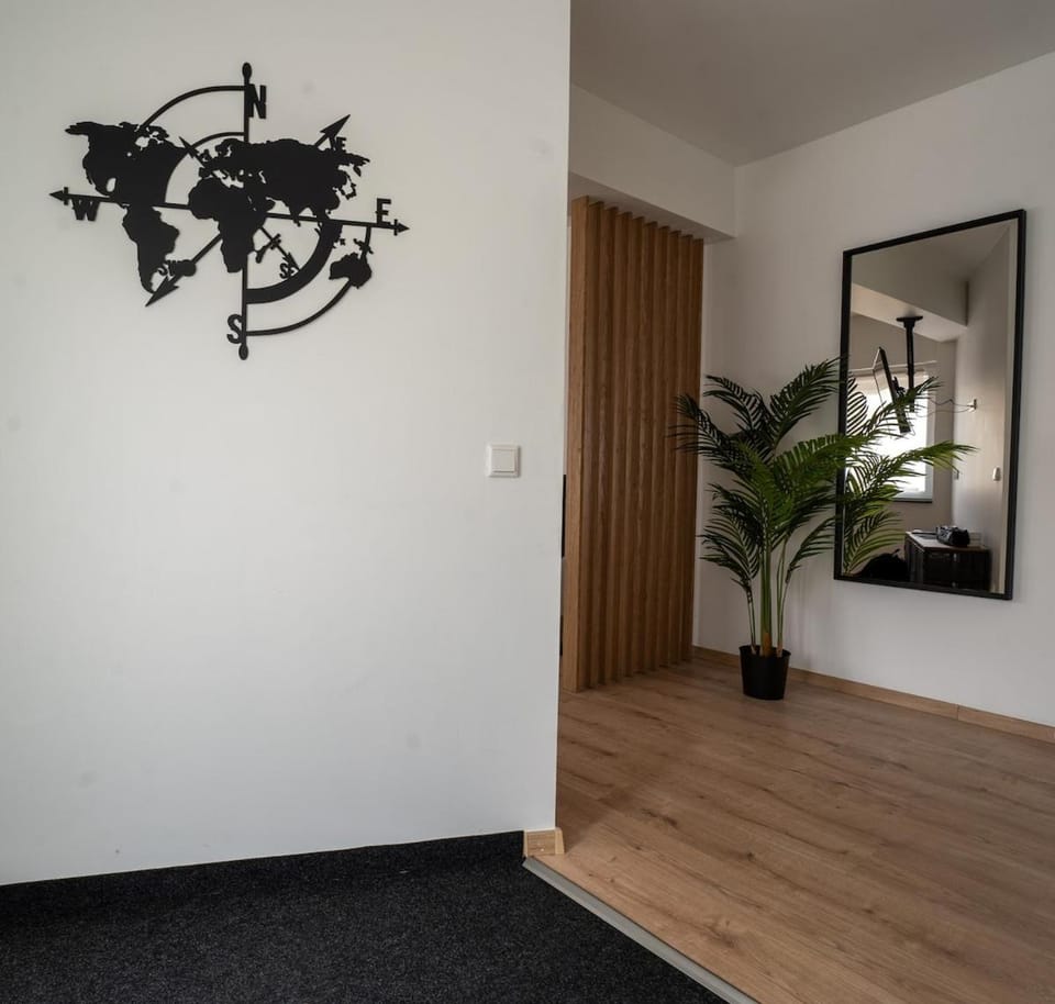 Apart79-Indust Design I Garden with Terrace I Smart TV I Free Parking I Free WiFi Apartment in Hamm