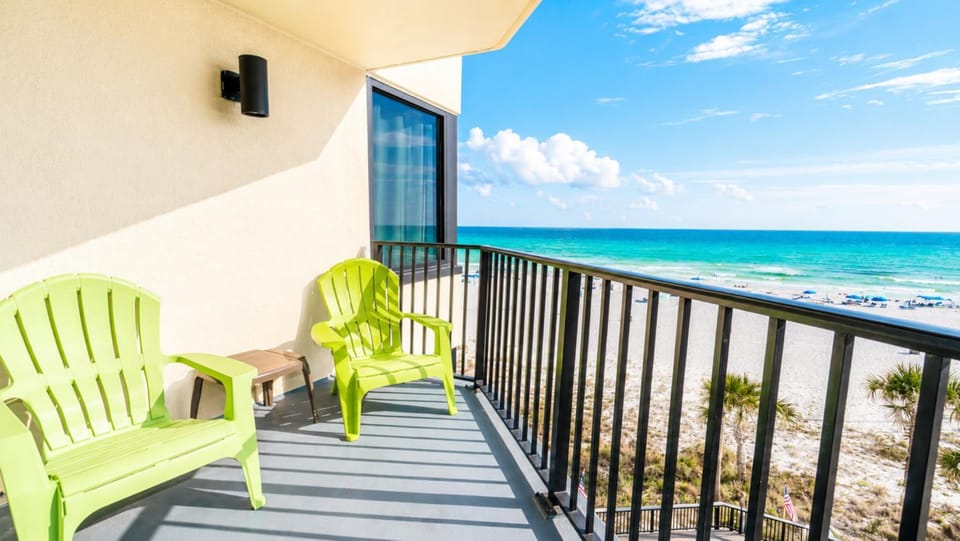 View (from property/room), Balcony/Terrace, Sea view