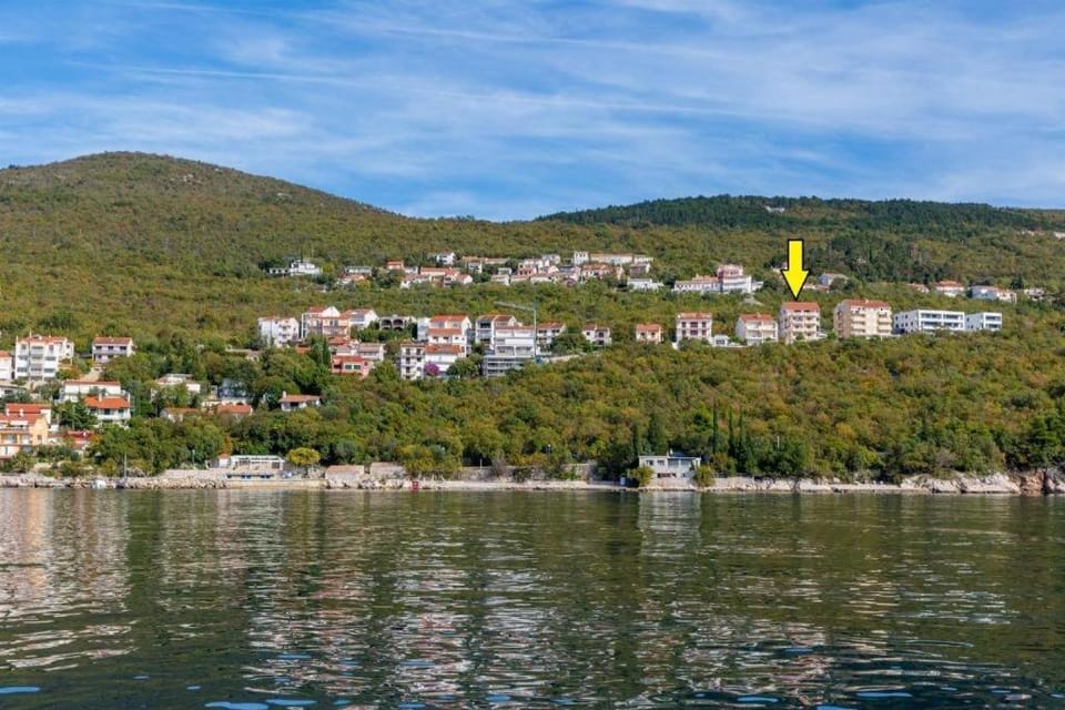 Apartment Eli Kacjak Apartment in Primorje-Gorski Kotar County
