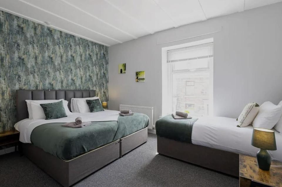 Cosy 2 Bed House for Contractors House in Rossendale