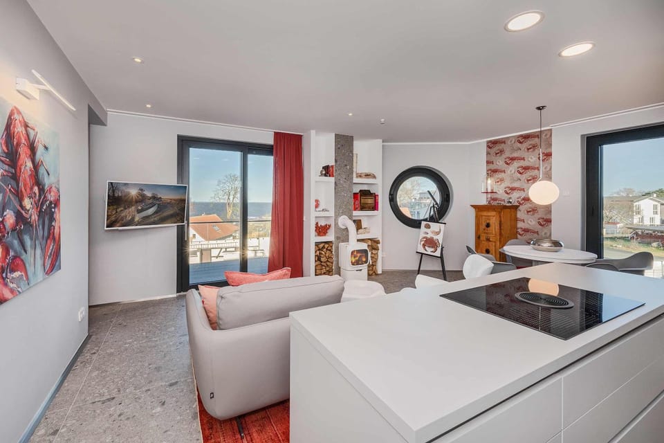 TV and multimedia, Kitchen or kitchenette, Living room, Photo of the whole room, Sea view