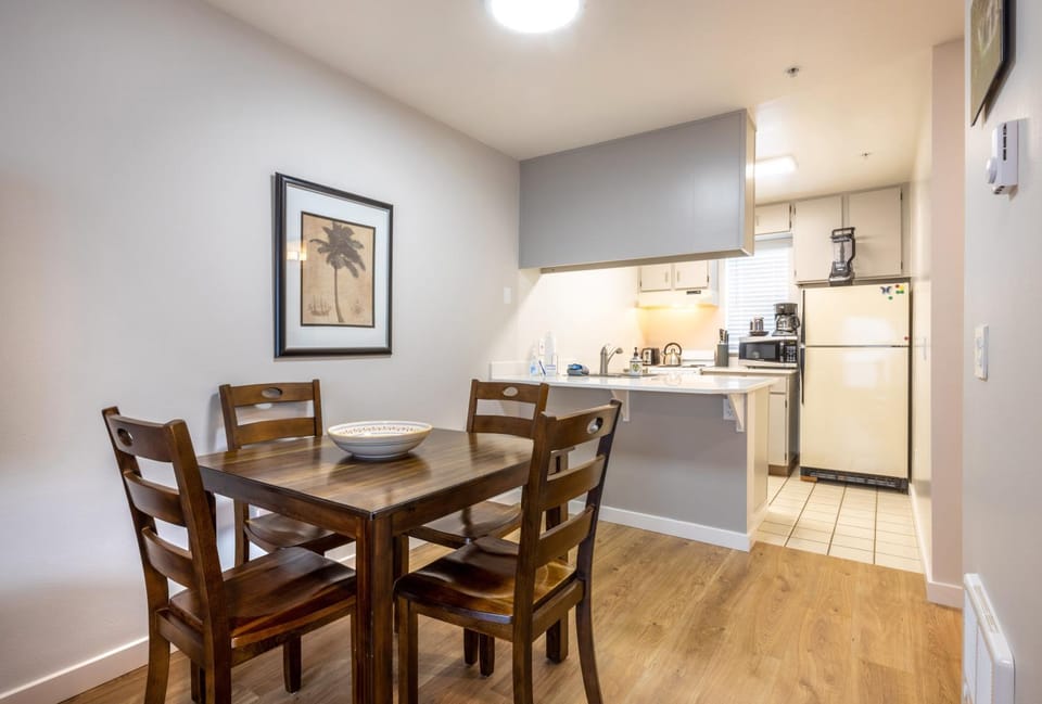 15 Lodge House in Hood River