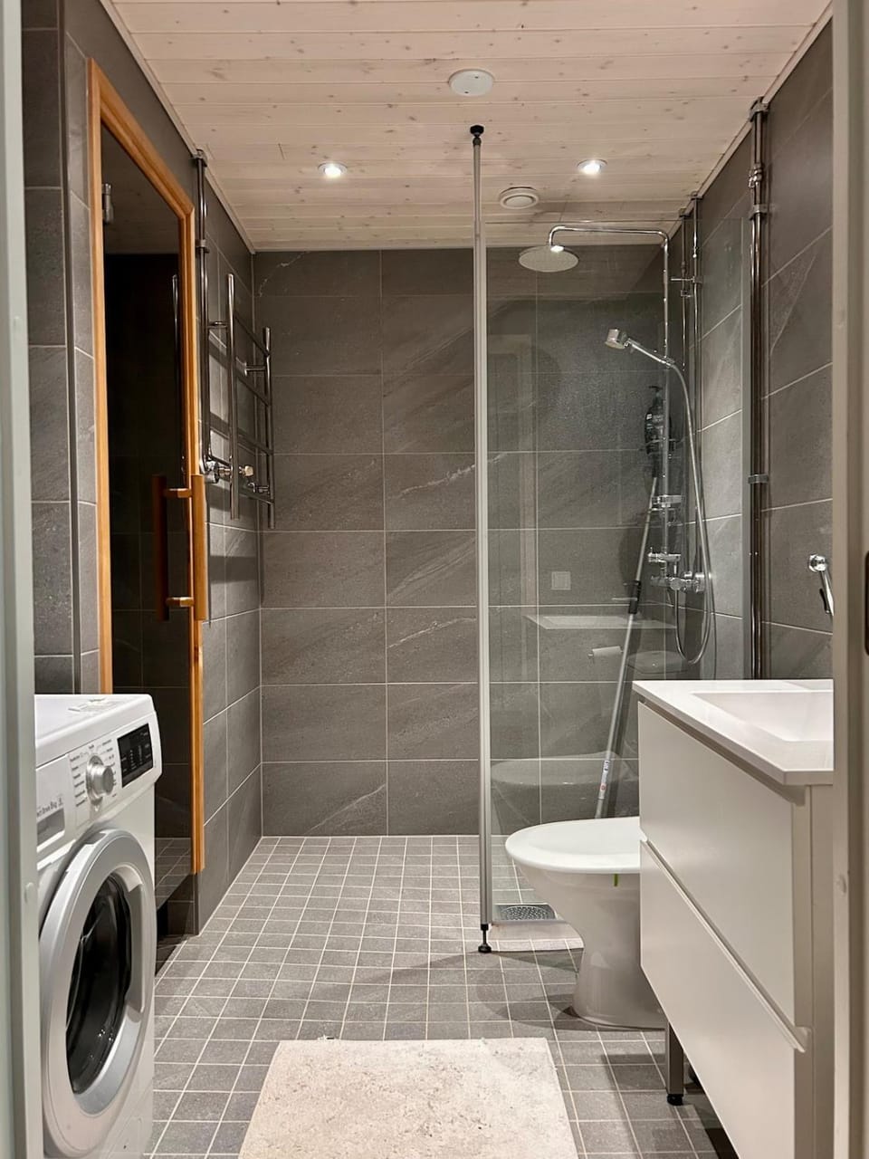 Shower, Toilet, Bathroom, washing machine
